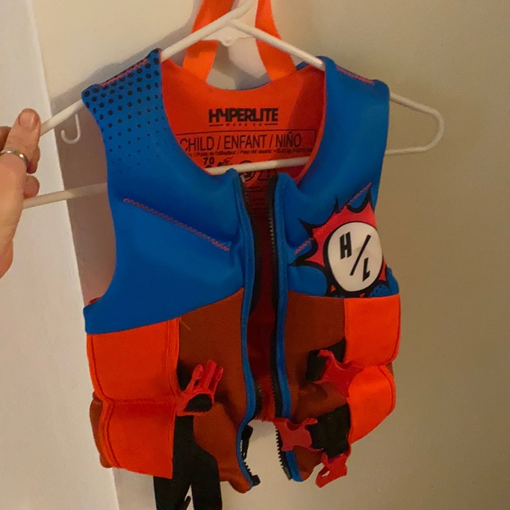 HyperLite Children’s life vest